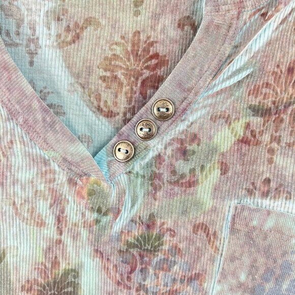 Unity World Wear Womens 3X Floral Print Henley With Button Accents & Pocket - Picture 4 of 9